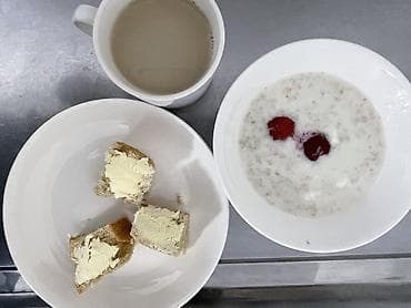 Ищем повара в частный детский сад: опыт, знание СанПиН, аккуратность и at lalafo.kg Ищем повара в частный детский сад: опыт, знание СанПиН, аккуратность и