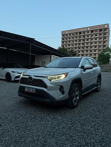 4runner 2004: Toyota RAV4: 2021 г., 2.5 л, Автомат, Гибрид, Кроссовер — 2