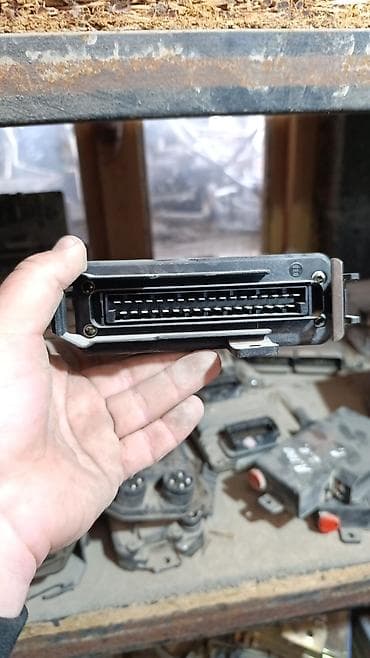 2 4 д: Блок управления двигателем (ЭБУ) Bosch Jetronic для Audi — 2