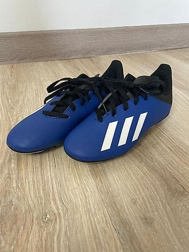 одежда для футбола: Футбольные бутсы adidas оригинал По нашим меркам 32-34 с Америки — 2