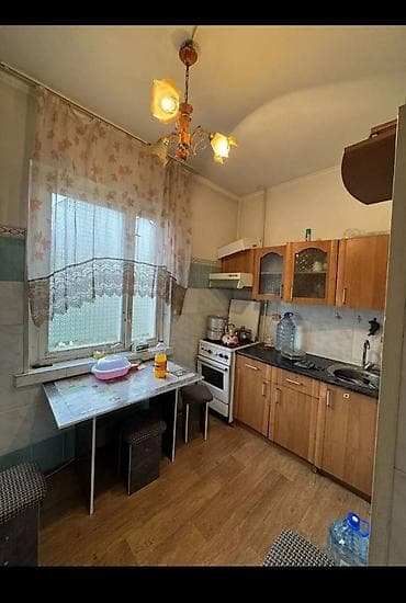 1 комната, 40 м², 105 серия, 4 этаж, Косметический ремонт at lalafo.kg 1 комната, 40 м², 105 серия, 4 этаж, Косметический ремонт