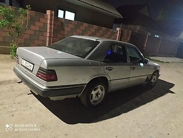 бампер задний мерседес 124: Mercedes-Benz W124: 1994 г., 2.2 л, Ручные, Бензин, Седан — 4