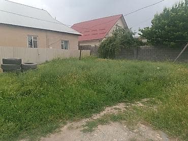 центральная улица: Продается жилой дом с прилегающим участком и высоким забором — 9