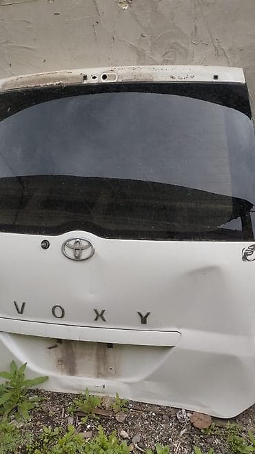 кузов волво: Крышка багажника Toyota, Оригинал — 1