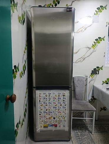 2 t: Холодильник Indesit, Двухкамерный — 2