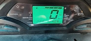 скутера: Макси-скутер Yamaha, 150 куб. см, Бензин, Б/у — 10