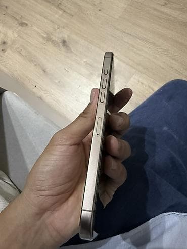 Продается iPhone 16 Promax 512 gb Аккумулятор 89% Заднее стекло — 4