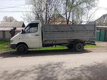 селка трактор: Жеңил жүк ташуучу унаа, Mercedes-Benz, Стандарт, 3 т, Колдонулган — 1