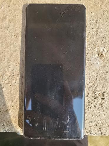 маленький холодильник: Samsung Galaxy S21 Ultra, Б/у, 128 ГБ, цвет - Черный, 1 SIM — 3