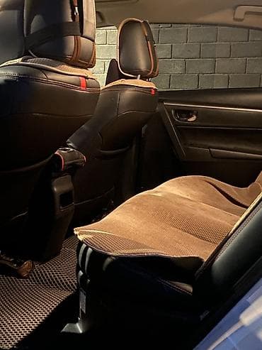 highlander 2012: Toyota Corolla: 2020 г., 1.8 л, Вариатор, Гибрид, Седан — 7