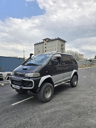делика мотор: Mitsubishi Space Gear: 1994 г., 2.8 л, Автомат, Дизель, Минивэн — 4