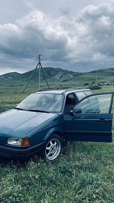 124 e500: Volkswagen Passat Variant: 1992 г., 1.8 л, Бензин, Универсал — 1