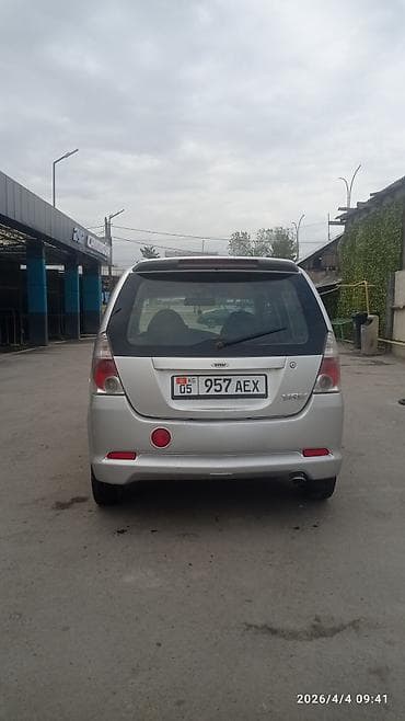 стол от срв: Daihatsu YRV: 2003 г., 1.3 л, Автомат, Бензин, Хэтчбэк — 7