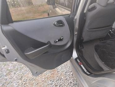 обмен на жазз: Honda Jazz: 2008 г., 1.4 л, Вариатор, Бензин, Хэтчбэк — 9