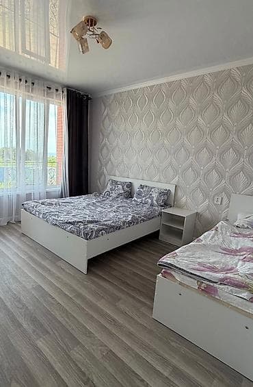 Недвижимость: Гостевой дом на Иссык-Куле, Бостери, 3 места, Посуточно — 3