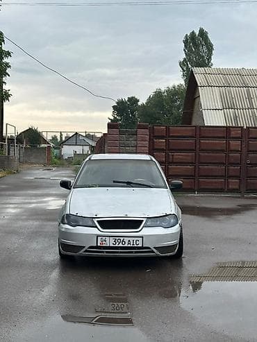 Унаа: Daewoo Nexia: 2011 г., 1.6 л, Кол менен иштөөчү, Бензин, Седан — 2