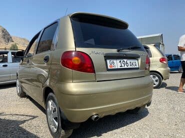 фары на опель вектра б: Хэтчбек Daewoo Matiz в цвете "золотой беж" с пятидверным кузовом — 6