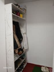 срочно продаётся 1 комнатная квартира в районе шлагбаум по улице кенсуйская 17 пересекает интергельпо: 2 комнаты, 44 м², Хрущевка — 8