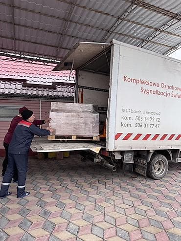 вагон кантинер: Услуги грузоперевозки и разгрузки с гидробортом - Автомобиль — 2