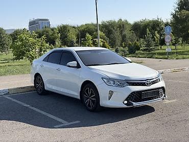 Toyota Camry: 2015 г., 3.5 л, Автомат, Бензин, Седан — 3