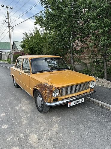 дамкрат авто: ВАЗ (ЛАДА) 2101: 1977 г., 1.3 л, Механика, Бензин, Седан — 2