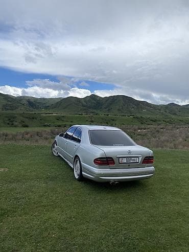 Mercedes-Benz E-Class: 2000 г., 4.3 л, Автомат, Бензин, Седан — 3