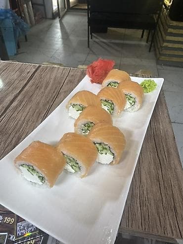 кухния: Вакансия открыта для поваров 1) знать Суши бар 2) наблюдать чистоту — 2