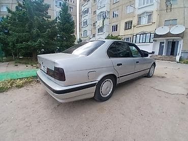 глушител bmw: BMW 5 series: 1993 г., 2 л, Механика, Бензин, Седан — 6