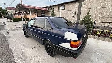 Транспорт: Volkswagen Passat: 1991 г., 1.8 л, Механика, Седан — 7