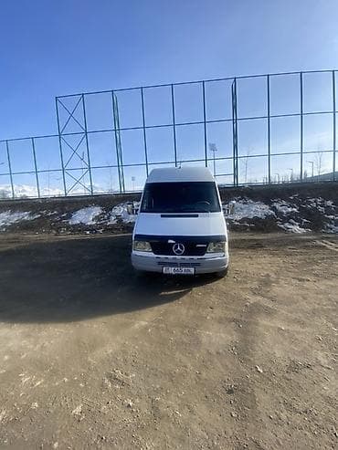 средний грузовой спринтер: Грузовик, Mercedes-Benz, Стандарт — 4