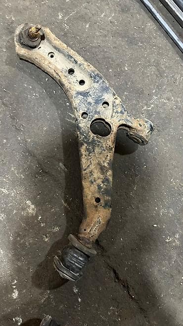 развальный рычаг: Передний левый рычаг Honda — 1