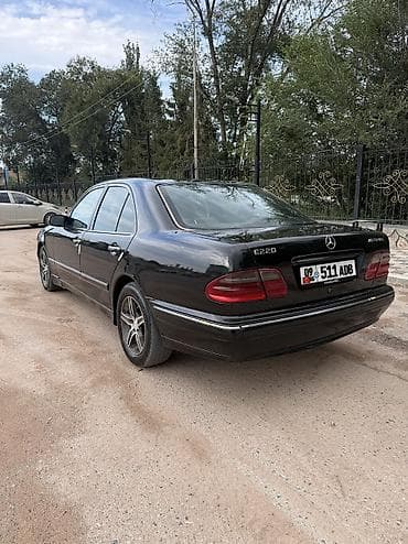 саната зеркала: Mercedes-Benz E-Class: 2000 г., 2.2 л, Автомат, Дизель, Седан — 5
