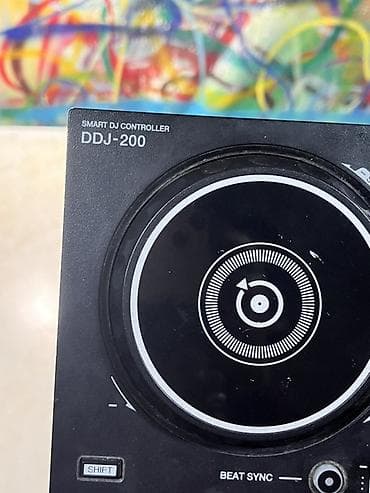 DJ-контроллеры: DJ‑контроллер Pioneer DJ DDJ‑200 (Smart DJ Controller) Работает — 2