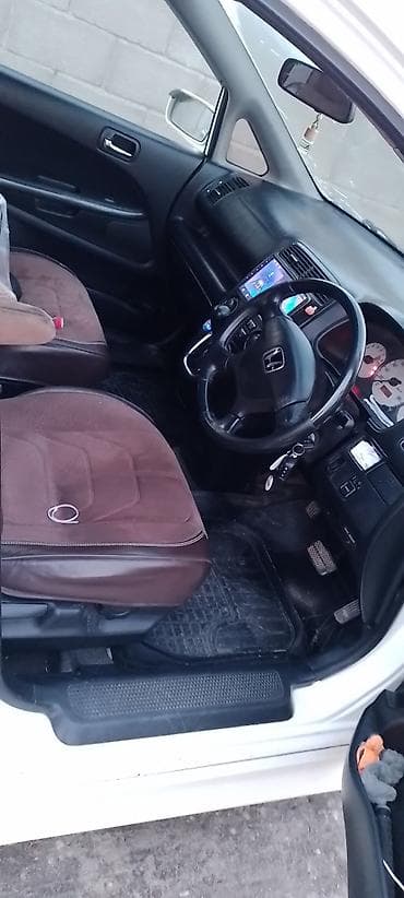 эстма дизелный машина: Honda Stream: 2003 г., Автомат, Минивэн — 5