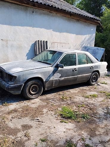 2 4 д: Mercedes-Benz W124: 1989 г., 2.3 л, Механика, Бензин, Седан — 1