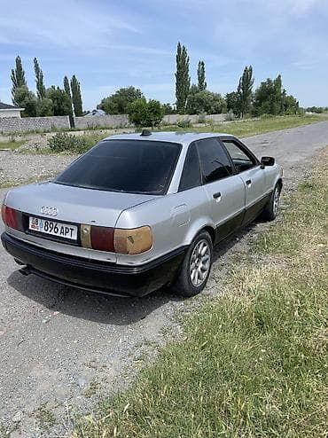 corolla 2016: Audi 80: 1992 г., Седан — 3