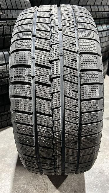 Шины 245 / 45 / R 18, Зима, Новый, Комплект, Легковые, Китай, Goodtrip