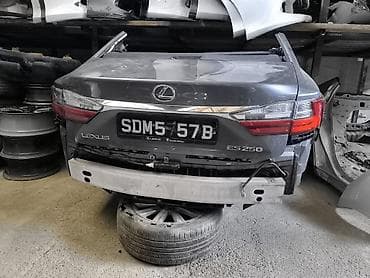 lexsus 600: Передняя часть Lexus ES (рестайлинг, ориентировочно 2016–2018) — 6