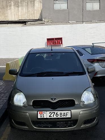 тойота ипсум 2002: Toyota Vitz: 2002 г., 1 л, Автомат, Бензин, Хэтчбэк — 4