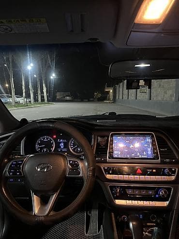 армянский авто: Hyundai Sonata: 2017 г., 2 л, Автомат, Газ, Седан — 10