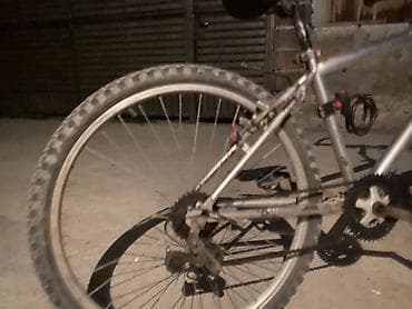 пакршка 13: Горный велосипед с жёсткой вилкой, колёса 26". Лёгкая рама из металла — 4