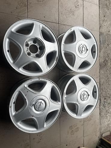 sk8 scooter: Диски R 15 Комплект, отверстий - 5, Б/у — 1