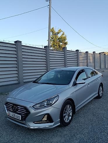 Hyundai Sonata: 2018 г., 2 л, Автомат, Газ, Седан
