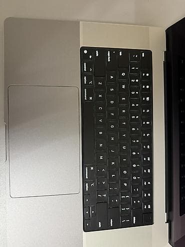 Техника жана электроника: Продаю MacBook Pro 16 дюймов, 2023 года. Мини торг есть — 3