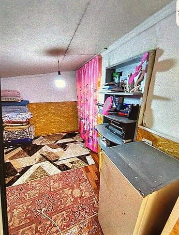 1 ком куплю: Квартира берилет.Времянка эки комната.Эки кишиге берилет.10000 сом — 4