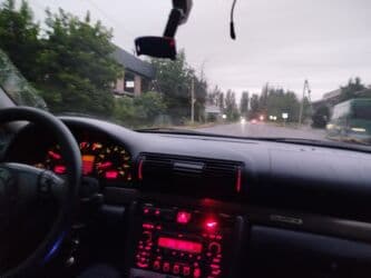 Audi A4: 2000 г., 1.8 л, Автомат, Бензин, Седан