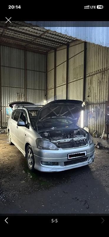 генератор ипсум: Toyota Ipsum: 2001 г., 2.4 л, Автомат, Бензин, Минивэн — 5