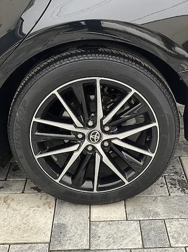 corolla s: Toyota Camry: 2021 г., 2.5 л, Автомат, Бензин, Седан — 6