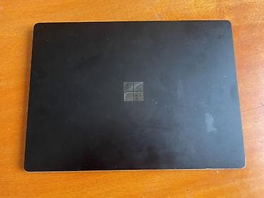 acer swift 1: Microsoft Surface Laptop — тонкий и лёгкий ультрабук в матовом чёрном — 2
