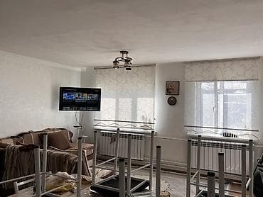 продаю дом ак ордо 1: Продаю дом с участком в Ак-Ордо 1, полдома, 2,5 соток земли. Ориентир — 4